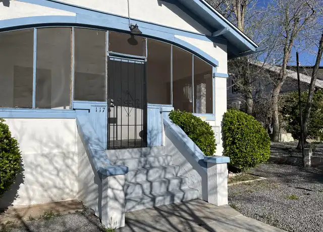 Property at 117 High St NE Unit 4, Albuquerque, NM, 87102, 1 bed, 1 bath, [object Object]
