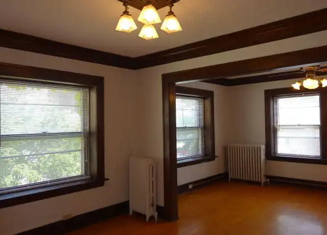 Property at 1728 3rd Ave S Unit 202, Minneapolis, MN, 55404, 1 bed, 1 bath, [object Object]