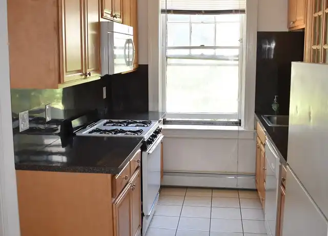Property at 151 Cold Spring St Unit C5, New Haven, CT, 06511, 1 bed, 1 bath, [object Object]