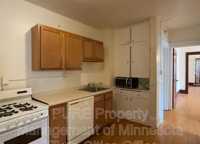 Property at 712 W 32nd St Unit 4, Minneapolis, MN, 55408, 3 beds, 1 bath, [object Object]