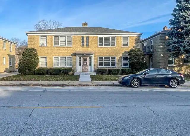 Property at 6910 W Center St Unit 3, Milwaukee, WI, 53210, 2 beds, 1 bath, [object Object]