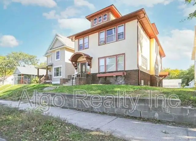 Property at 2646 Dupont Ave N Unit 2, Minneapolis, MN, 55411, 4 beds, 1 bath, [object Object]