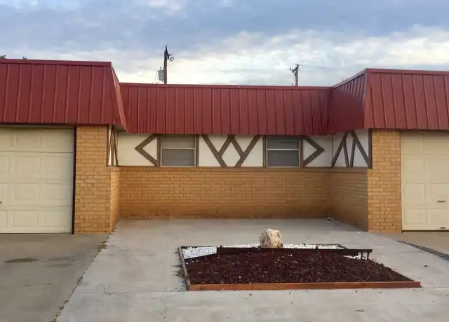 Property at 3704 54th St Unit 3704-B, Lubbock, TX, 79413, 2 beds, 1 bath, [object Object]