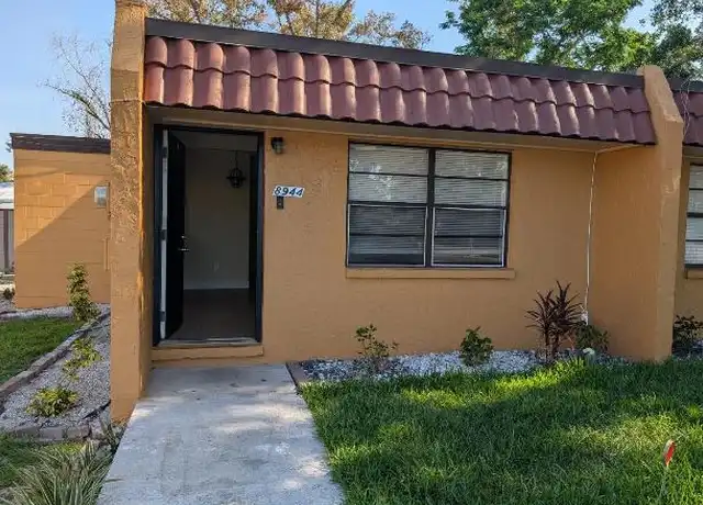 Property at 8944 Temple Terrace Hwy, Temple Terrace, FL, 33637, 2 beds, 1 bath, [object Object]