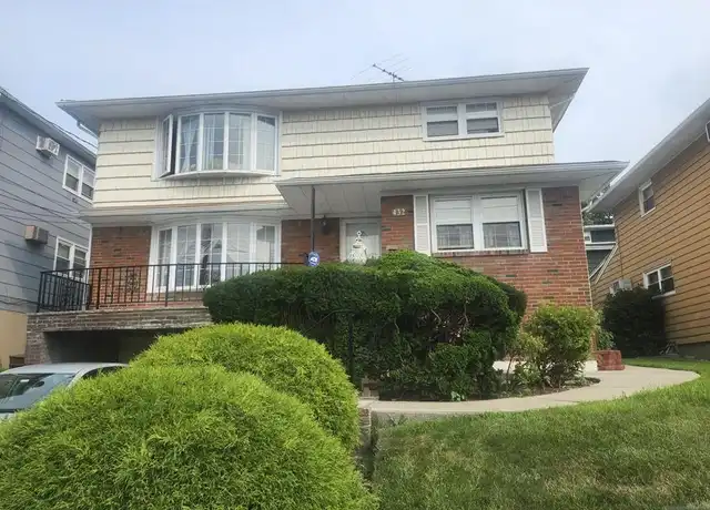 Property at 432 4th St Fl 1, Palisades Park, NJ, 07650, 3 beds, 1 bath, [object Object]