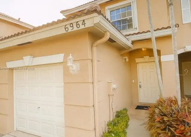 Property at 6964 Thicket Trce, Lake Worth, FL, 33467, 3 beds, 2.5 baths, [object Object]