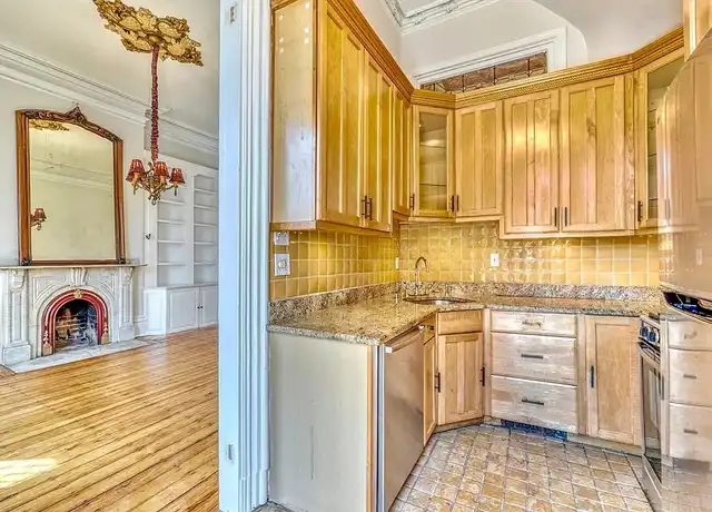 Property at 654 Tremont St, Boston, MA, 02118, 1 bed, 1 bath, [object Object]