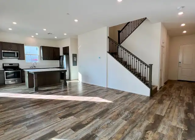 Property at 2045 Mindoro Ln, Chula Vista, CA, 91915, 2 beds, 2.5 baths, [object Object]