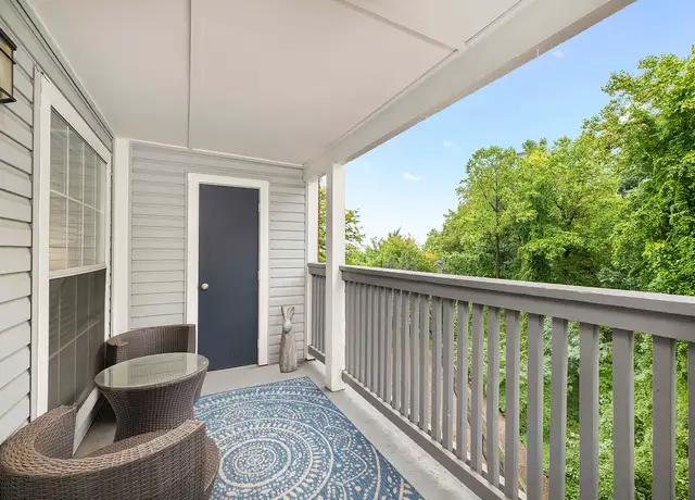 Photo of 1526 Lincoln Cir, West McLean, VA 22102