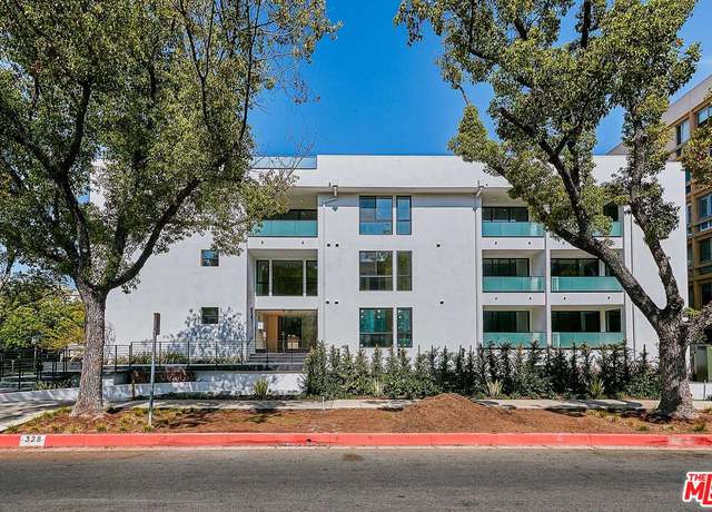 Photo of 328 N Maple Dr Unit 104, Beverly Hills, CA 90210