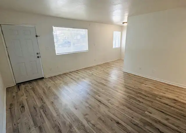 Property at 310 W 8th Ave Unit D, Mesa, AZ, 85210, 2 beds, 1 bath, [object Object]