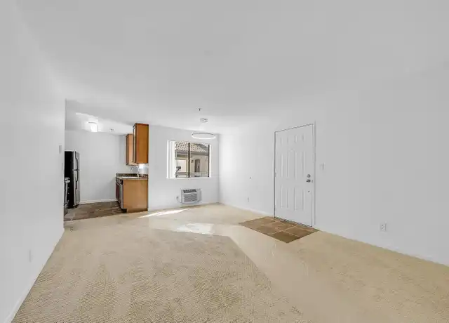 Property at 880 E Fremont Ave, Sunnyvale, CA, 94087, 1 bed, 1 bath, [object Object]