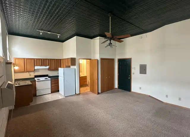 Property at 106 S 2nd St Unit 2, Watertown, WI, 53094, 0 beds, 1 bath, [object Object]