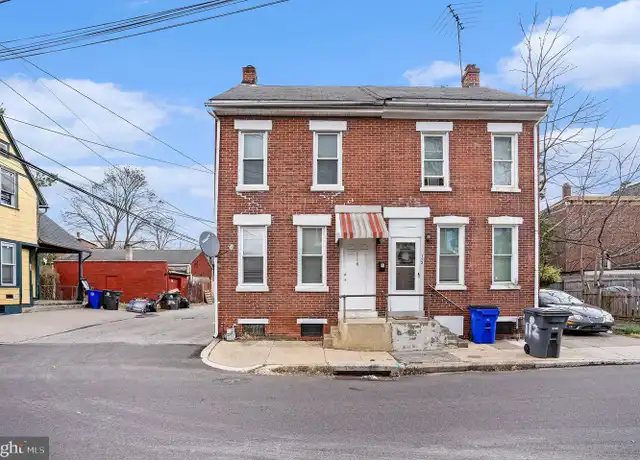 Property at 114 N Evans St, Pottstown, PA, 19464, 3 beds, 1 bath, [object Object]