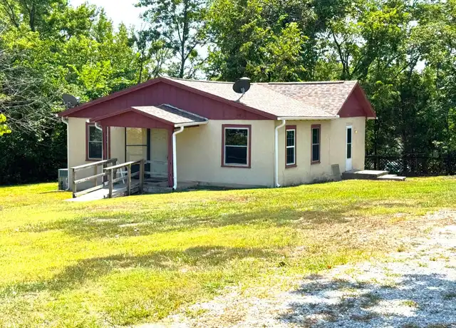 Property at 108 E 43rd St, Joplin, MO, 64804, 2 beds, 1 bath, [object Object]