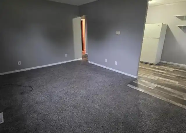 Property at 1221 Zartman Rd, Kokomo, IN, 46902, 1 bed, 1 bath, [object Object]