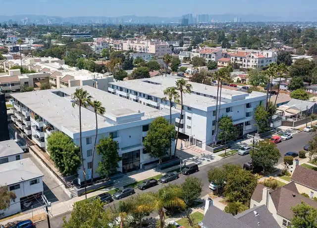 Property at Mitchell Arms - 12135 Mitchell Ave, Los Angeles, CA, 90066, 1 bed, 1 bath, [object Object]