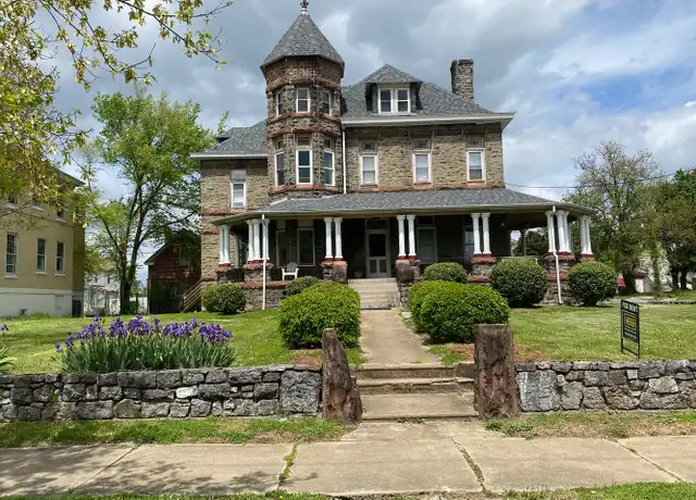 Property at 1501 Patterson Ave SW Unit 6, Roanoke, VA, 24016, 1 bed, 1 bath, [object Object]