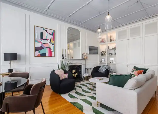 Property at 36 Kay St #3, Newport, RI, 02840, 1 bed, 1 bath, [object Object]