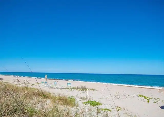 Property at 2565 S Ocean Blvd #2060, Palm Beach, FL, 33480, 1 bed, 1 bath, [object Object]