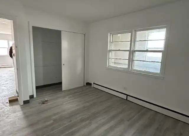 Property at 1418 Roosevelt Rd Unit 2R, Broadview, IL, 60155, 2 beds, 1 bath, [object Object]