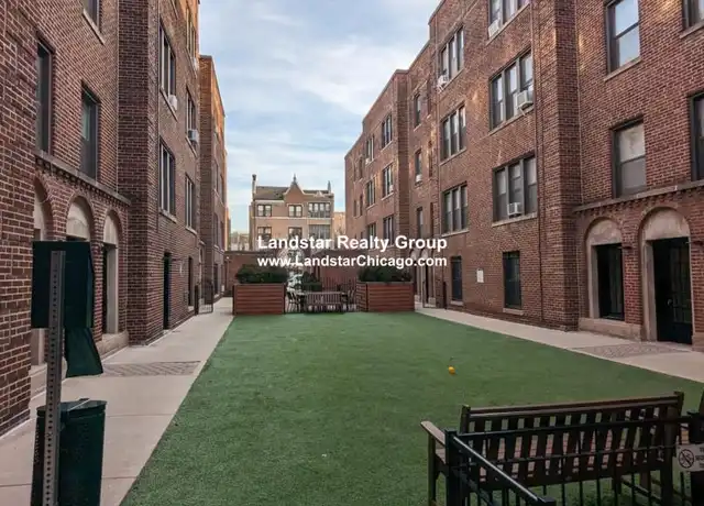 Property at 634 W Addison St, Chicago, IL, 60613, 1 bed, 1 bath, [object Object]