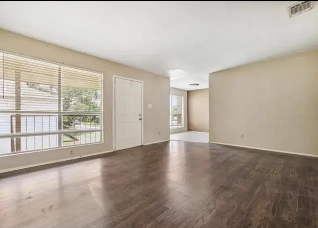 Property at 119 Lazy Ln, Sealy, TX, 77474, 2 beds, 1 bath, [object Object]