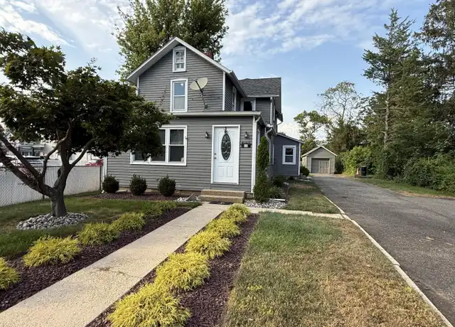 Property at 3 Vanderburg Rd, Marlboro, NJ, 07746, 3 beds, 1.5 baths, [object Object]