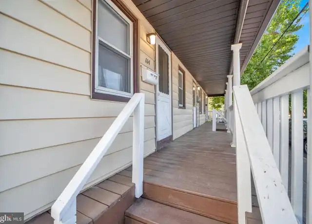 Property at 114 Crosswicks St Unit 114A, Bordentown, NJ, 08505, 1 bed, 1 bath, [object Object]