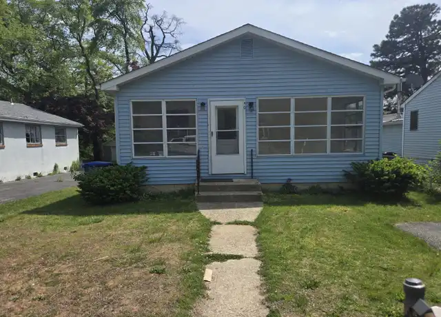 Property at 330 Elizabeth Ave, Toms River, NJ, 08753, 3 beds, 1 bath, [object Object]