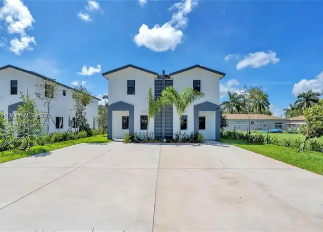 Property at 1233 NW 9th Ave #1233, Homestead, FL, 33034, 3 beds, 3.5 baths, [object Object]