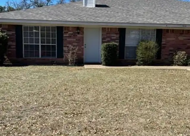 Property at 928 Briar Dr Unit A, Waco, TX, 76710, 3 beds, 2 baths, [object Object]