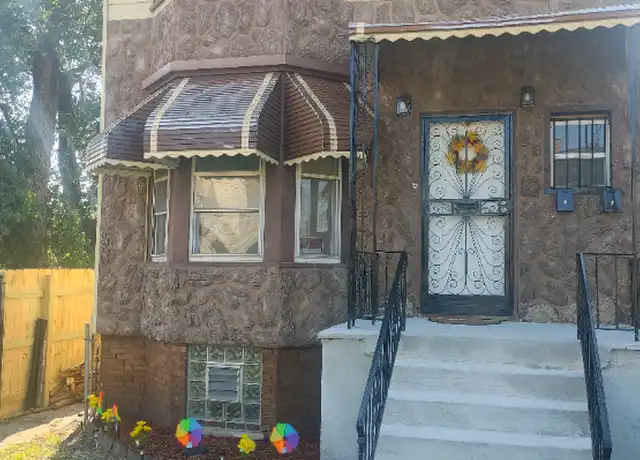 Property at 6840 S Green St Unit 1, Chicago, IL, 60621, 2 beds, 1 bath, [object Object]
