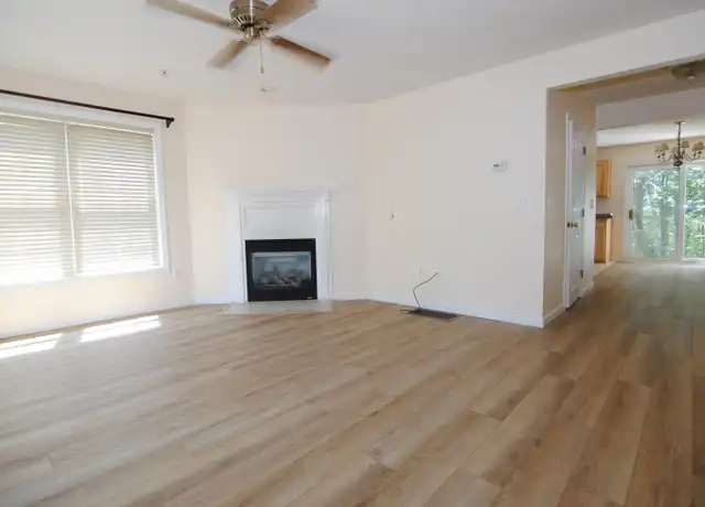 Property at 69 Georgetown Dr, Nashua, NH, 03062, 3 beds, 2.5 baths, [object Object]