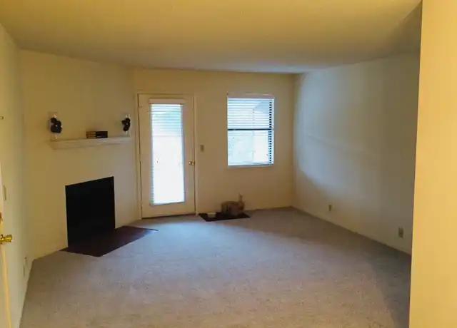 Property at 3004 Shelby St, Bristol, TN, 37620, 2 beds, 2 baths, [object Object]