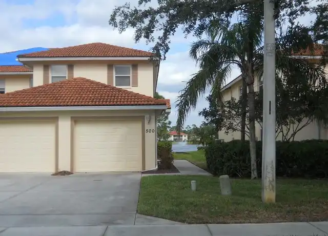 Property at 500 Robin Hood Cir #202, Naples, FL, 34104, 2 beds, 2 baths, [object Object]