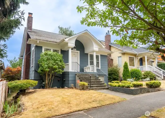 Property at 6027 28th Ave NE, Seattle, WA, 98115, 4 beds, 2 baths, [object Object]