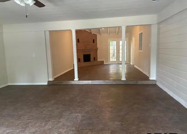 Property at 2724 Amy Ln, Tyler, TX, 75701, 4 beds, 2 baths, [object Object]
