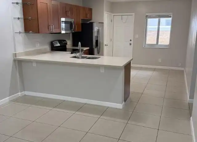 Property at 1466 Holly Heights Dr, Fort Lauderdale, FL, 33304, 2 beds, 1 bath, [object Object]