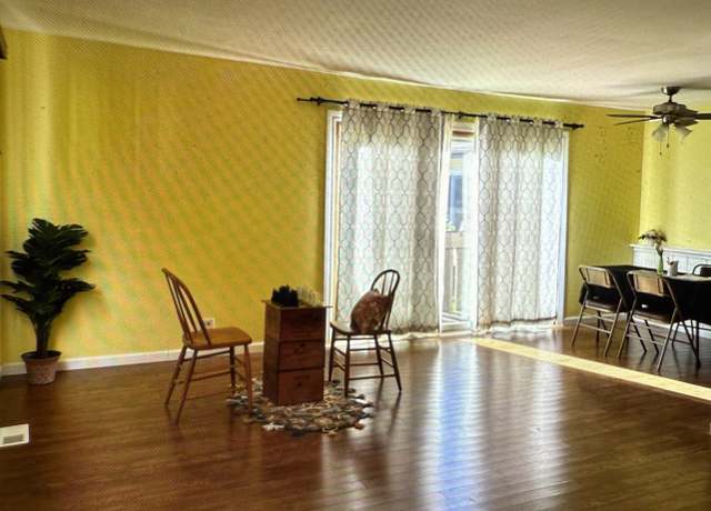 Photo of 7757 W Briar Ct, Frankfort, IL 60423