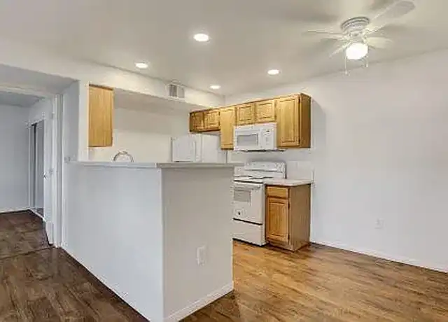 Property at Versailles Senior Apartments - 2651 Clark Towers Ct, Las Vegas, NV, 89102, 1-2 bed, 1 bath, [object Object]