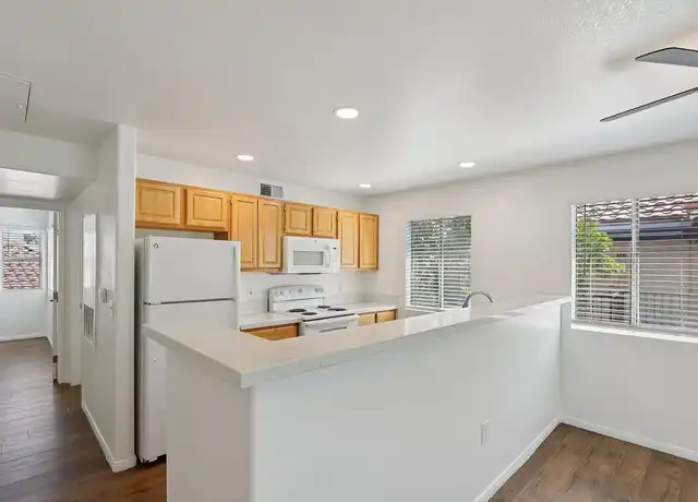 Property at Versailles Senior Apartments - 2651 Clark Towers Ct, Las Vegas, NV, 89102, 1-2 bed, 1 bath, [object Object]