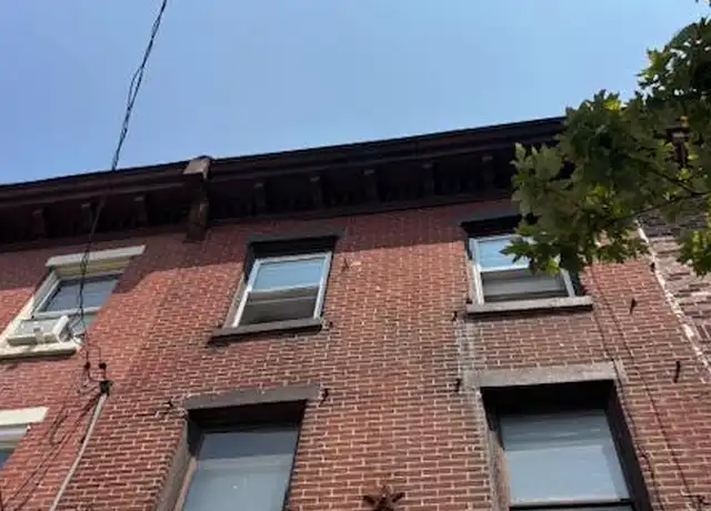 Property at 337 W Girard Ave, Philadelphia, PA, 19122, 4 beds, 2 baths, [object Object]