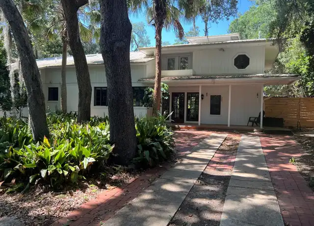 Property at 1832 NW 11th Rd, Gainesville, FL, 32605, 4 beds, 3 baths, [object Object]