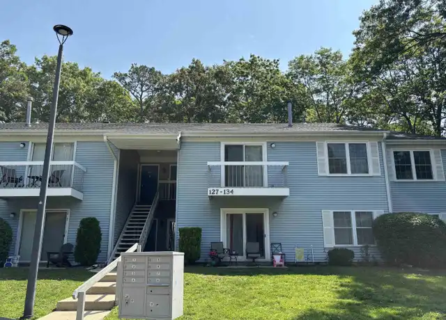Property at 134 Club Pl, Galloway, NJ, 08205, 2 beds, 1 bath, [object Object]
