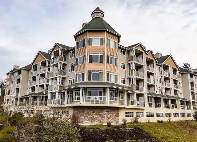 Property at Pinnacle on Lake Washington - 1400 Lake Washington Blvd N, Renton, WA, 98056, 1-3 bed, 1-2 bath, [object Object]