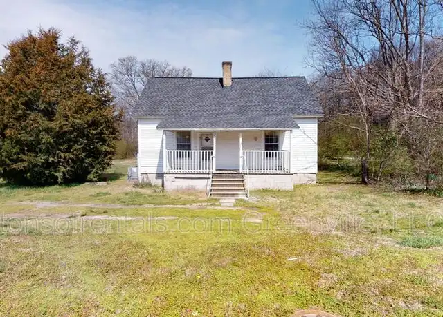 Property at 359 Carney St, Drayton, SC, 29333, 2 beds, 1 bath, [object Object]
