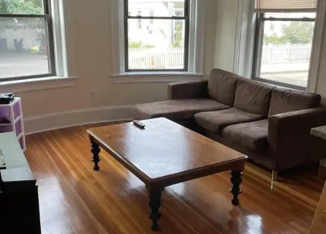 Property at 11 Seaverns Ave, Jamaica Plain, MA, 02130, 1 bed, 1 bath, [object Object]