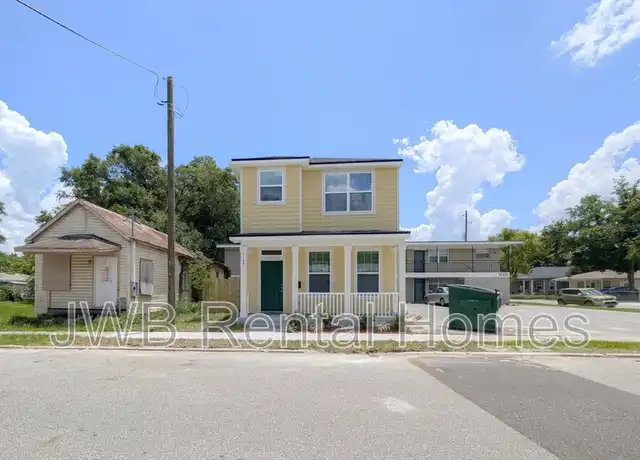 Property at 1148 E 3rd St, Jacksonville, FL, 32206, 3 beds, 2.5 baths, [object Object]