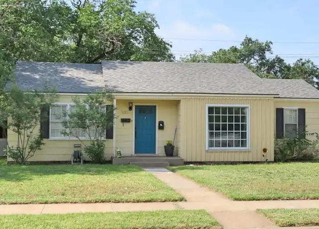 Property at 3307 29th St, Lubbock, TX, 79410, 2 beds, 2 baths, [object Object]
